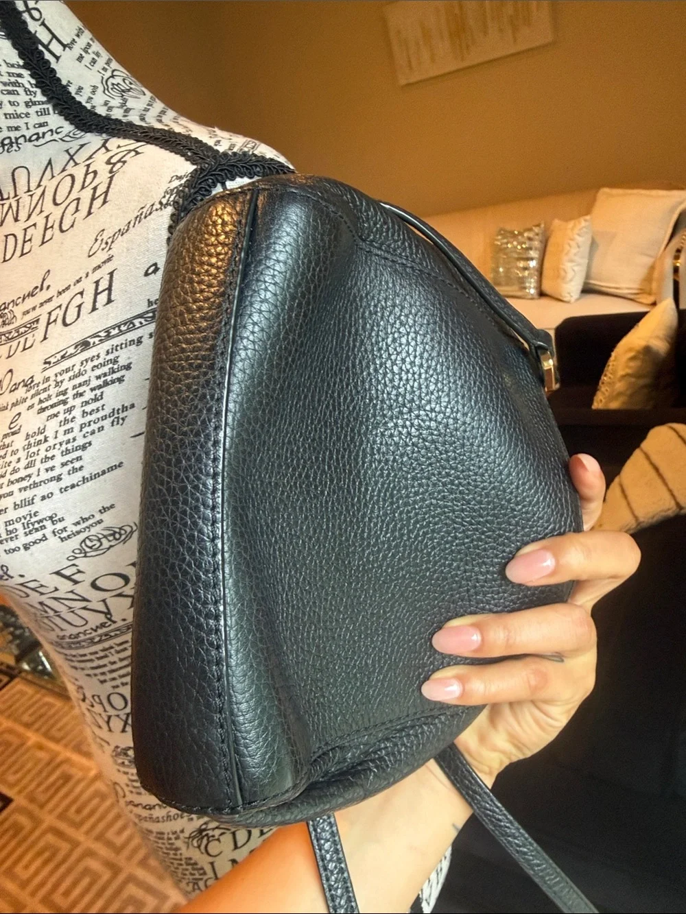 Lauren Ralph Lauren Black Leather Crossbody Bag with Gold Hardware’s